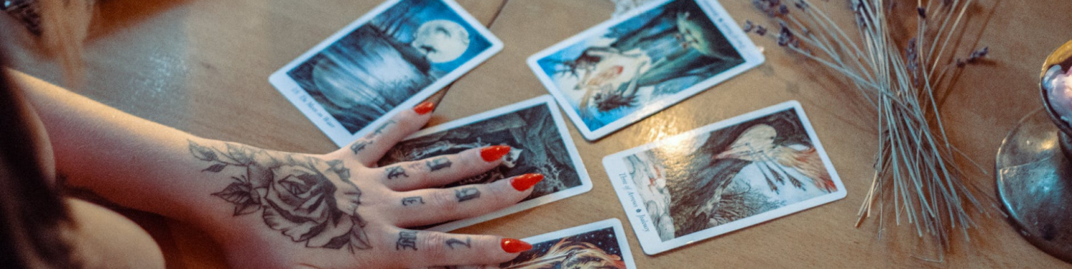 Three ways Tarot Card Readings could help you